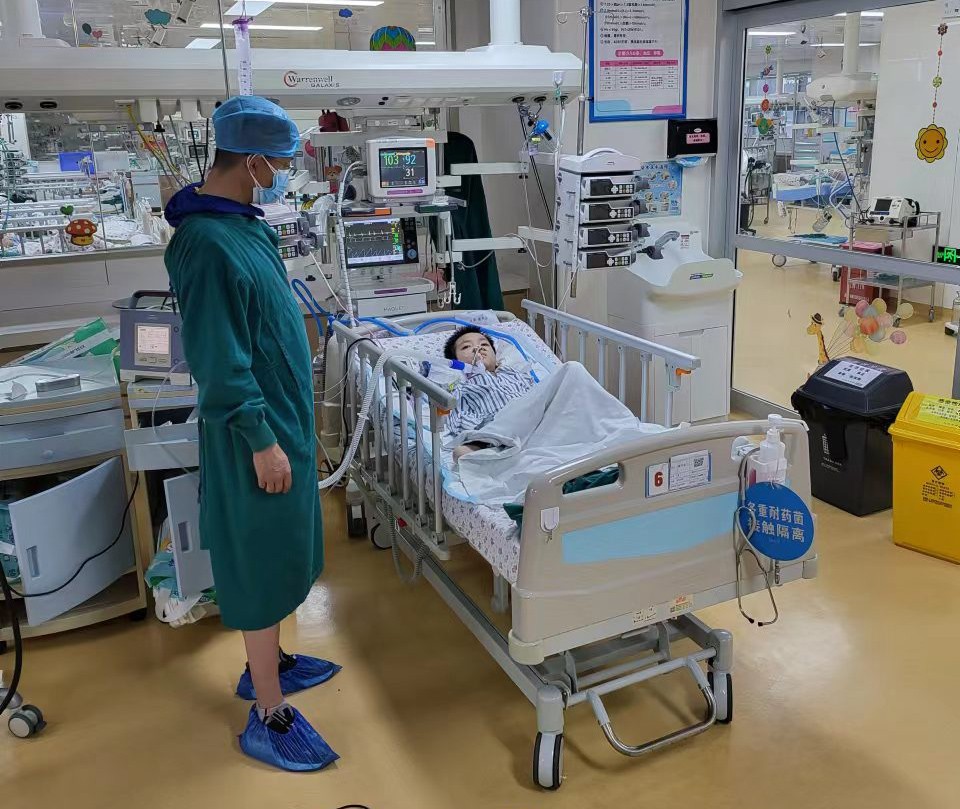 南岔县跨省救护车出租公司